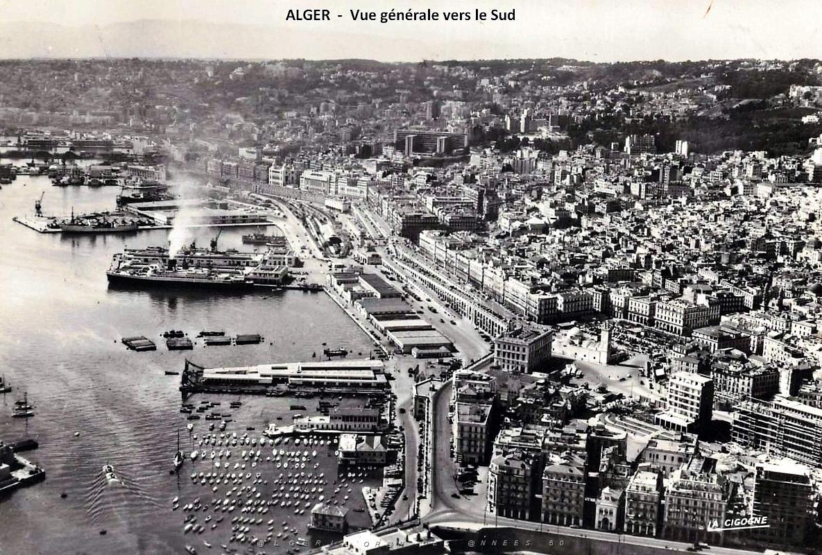 Alger - Vue generale vers le Sud - Port et Gares maritimes.jpg